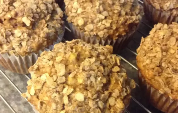 Apple Cinnamon Oatmeal Muffins