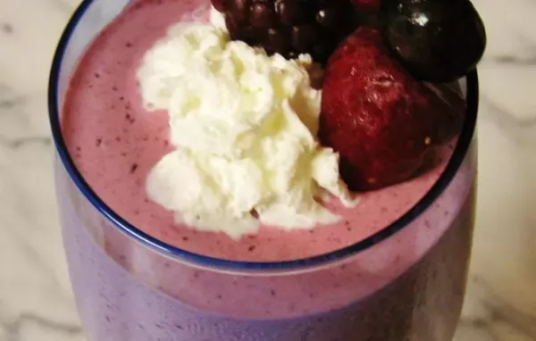 Berries and Cream Smoothie