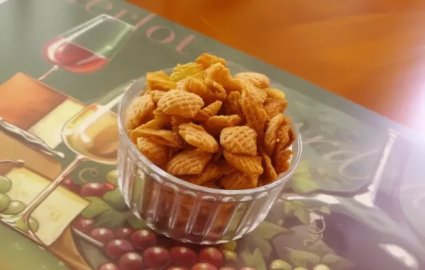 Bold and Simple Snack Mix: A Flavorful and Easy-to-Make Snack Option