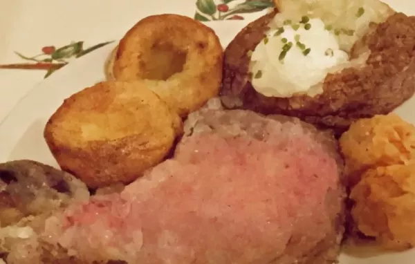 Cast-Iron Skillet Prime Rib Roast and Gravy