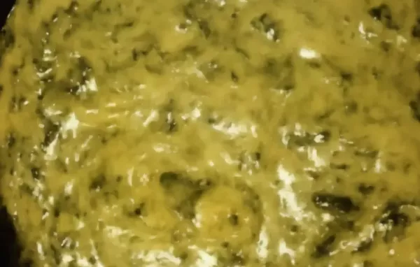 Cheesy Beer and Spinach Dip