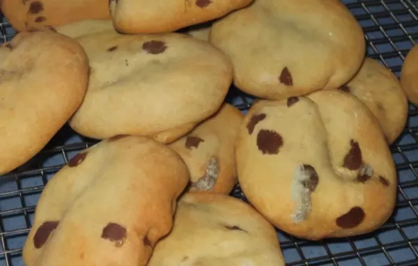 Chewy Jumbo Chocolate Chip Cookies