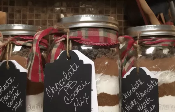 Chocolate Cookie Mix in a Jar