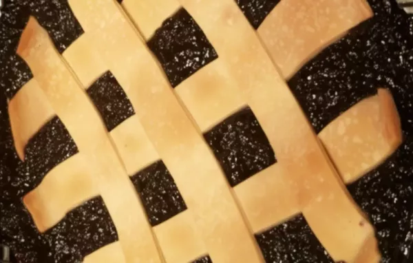 Classic Elderberry Pie