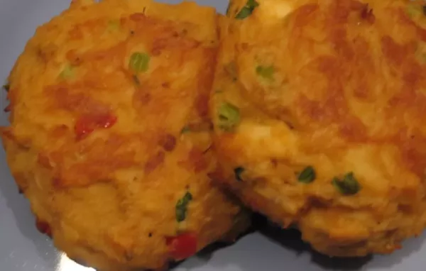 Classic Maryland Crab Cakes