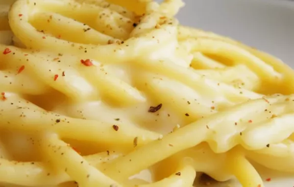 Classic Roman Dish: Bucatini Cacio e Pepe Recipe