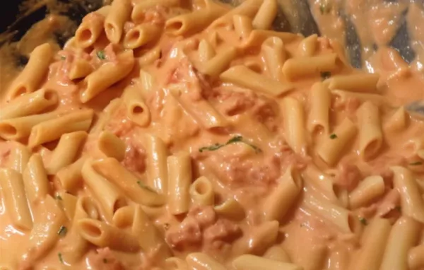 Creamy and flavorful Penne Russo a la Vodka