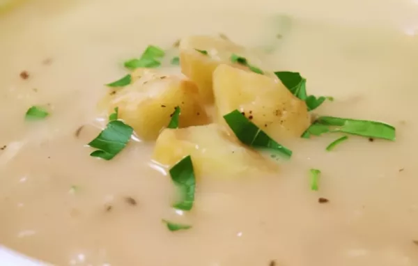 Creamy and Flavorful Roasted Garlic Potato Soup Recipe