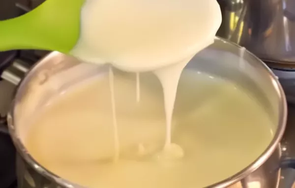 Creamy and versatile white sauce recipe