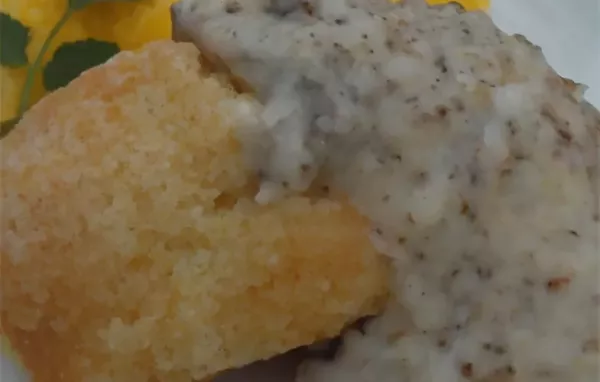 Creamy Biscuits and Gravy