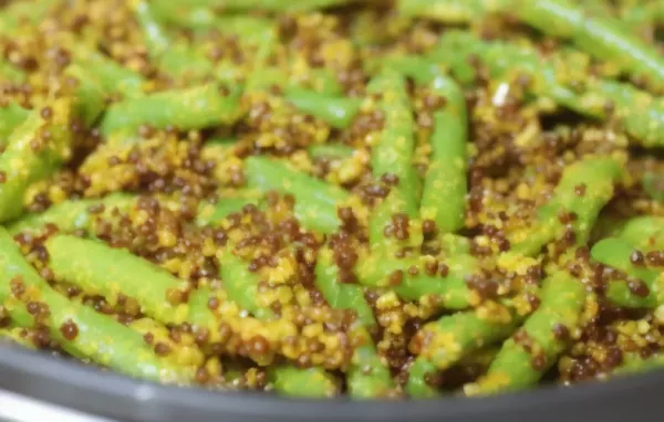 Crunchy Lemon Quinoa and Asparagus Bowl