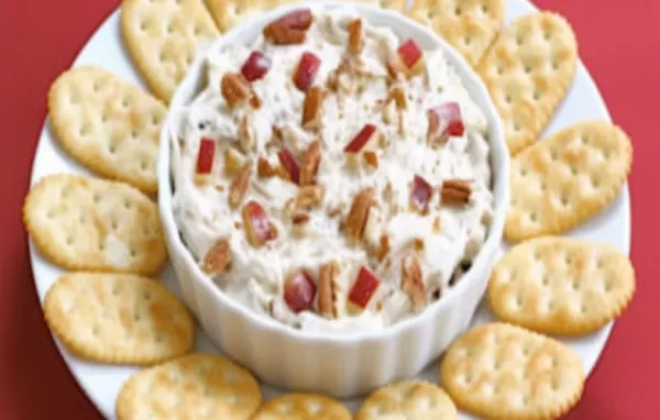 Delicious and creamy apple pie dip recipe