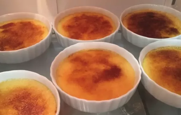 Delicious and Creamy Creme Brulee Recipe