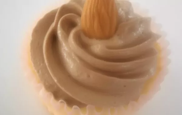 Delicious and Decadent Chocolate Amaretto Frosting for Your Favorite Treats