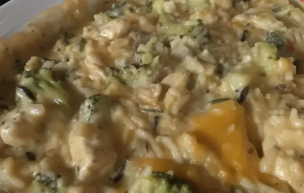 Delicious and Easy Broccoli Rice Casserole