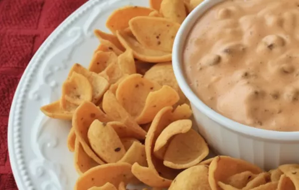 Delicious and Easy Classic Chili Dip Recipe to Enjoy with Your Favorite Chips