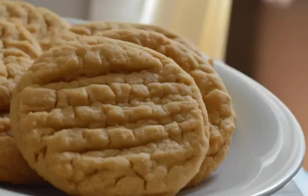 Delicious and Easy Peanut Butter Cookies Recipe