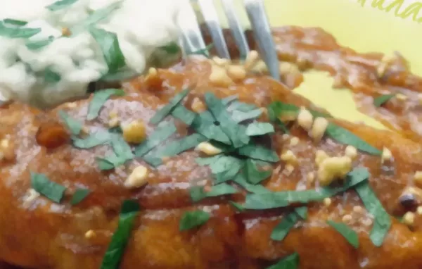 Delicious and Flavorful Chicken in Peanut Sauce Recipe