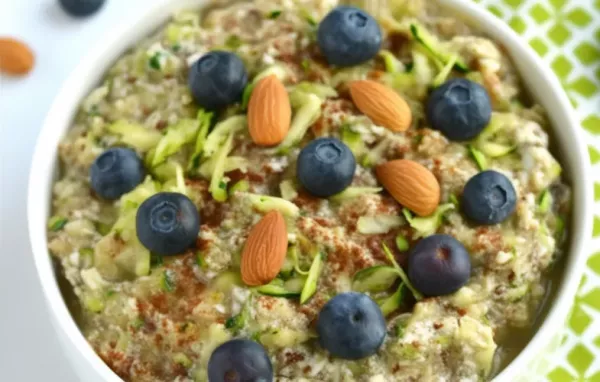 Delicious and Healthy Paleo Zucchini Oatless Oatmeal Recipe