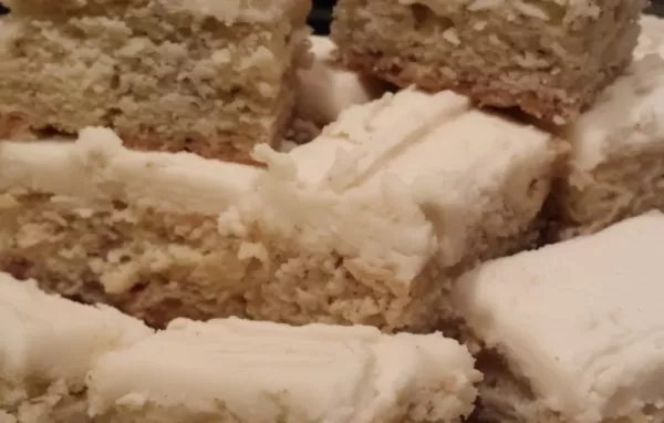 Delicious and Moist Banana Bars Recipe