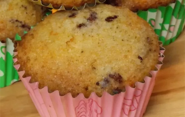 Delicious and Moist Cranberry Tangerine Muffins