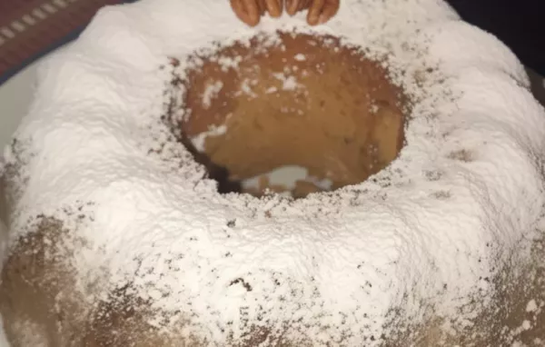 Delicious and Moist Pecan Pound Cake Recipe
