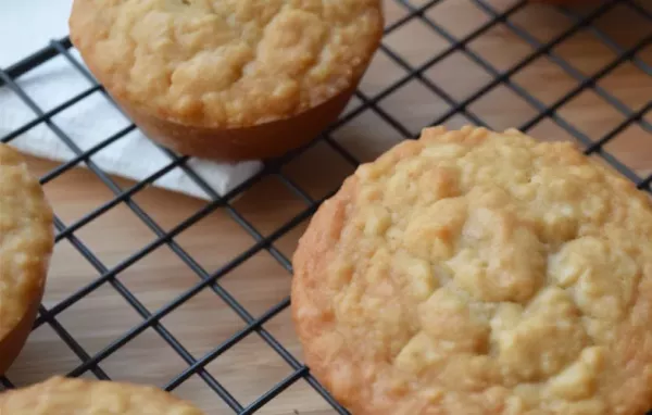 Delicious and Nourishing Buttermilk Oatmeal Bread Recipe