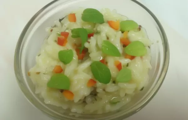 Delicious and Nutritious Parsley Pistachio Rice Salad Recipe