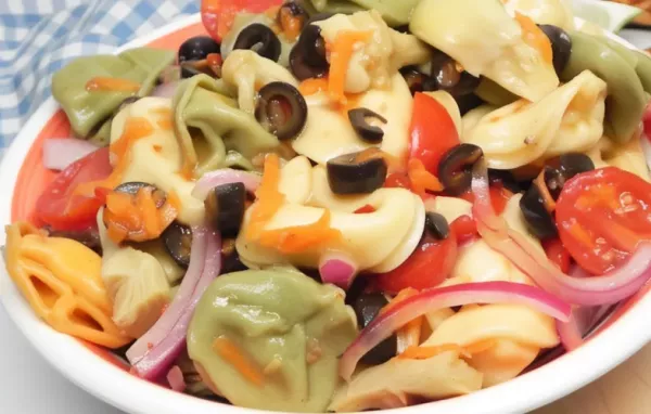 Delicious and Simple Tortellini Salad Recipe