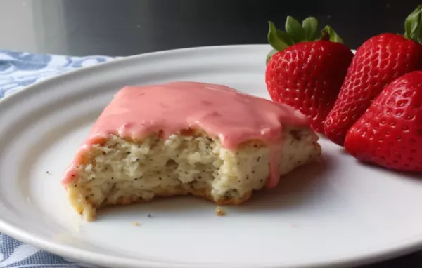 Delicious and Tangy Lemon Poppy Seed Scones