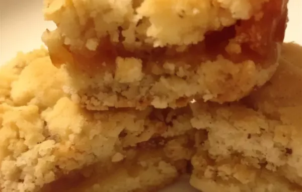 Delicious and Zesty Orange Marmalade Bars Recipe