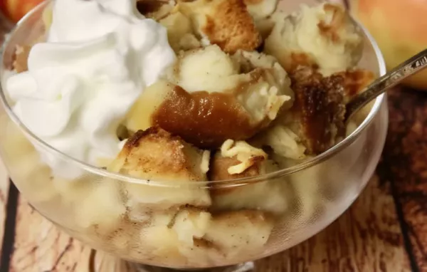 Delicious Apple Cinnamon Bread Pudding Recipe