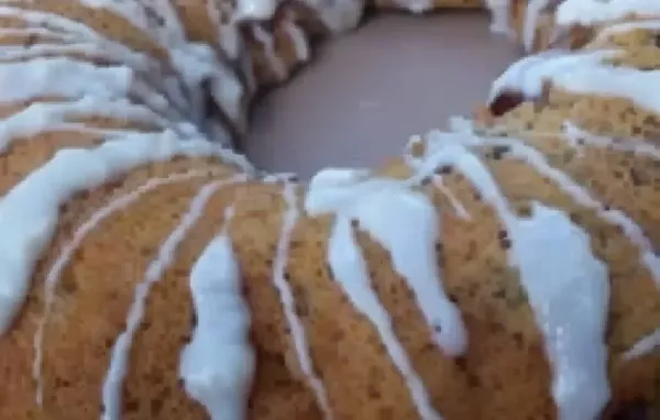 Delicious Apricot Coffee Cake Recipe