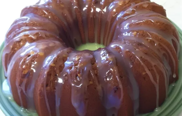 Delicious Banana Pound Cake with Sweet Caramel Glaze