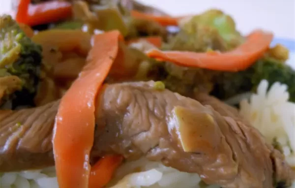 Delicious Beef Stir Fry with Creamy Peanut Sauce