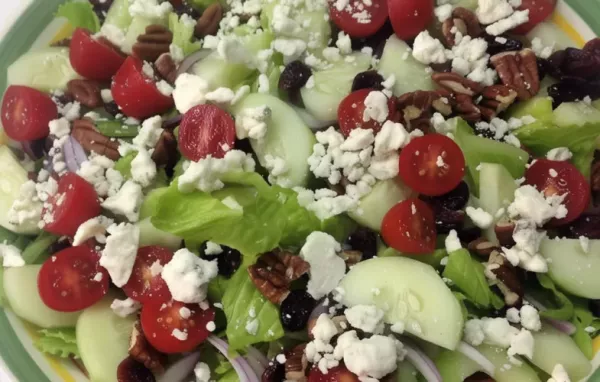 Delicious Blue Cheese and Dried Cranberry Tossed Salad Recipe