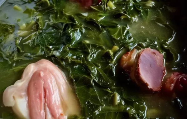 Delicious braised collard greens with crispy bacon