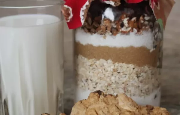 Delicious Cowboy Cookie Mix in a Jar Recipe