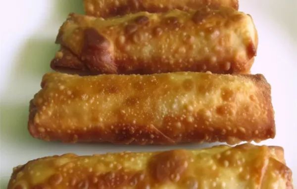 Delicious Homemade Egg Rolls à la Paye Recipe