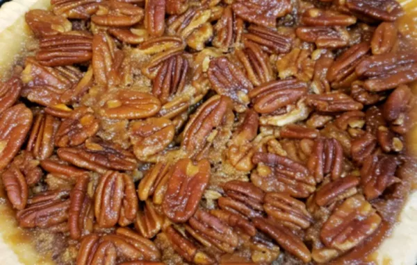 Delicious Honey Crunch Pecan Pie Recipe