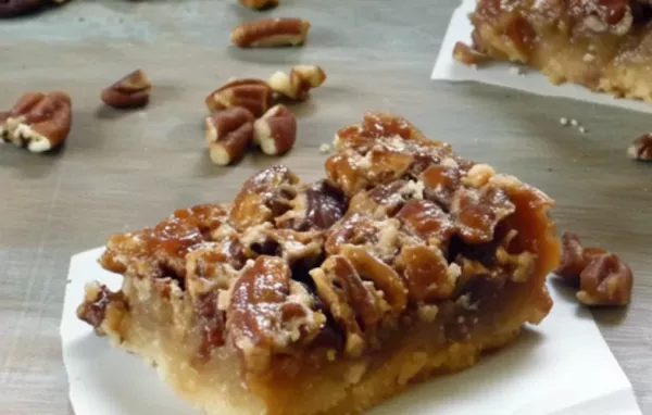 Delicious Pecan Pie Bars Recipe