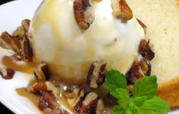 Delicious Praline Sundae Topping