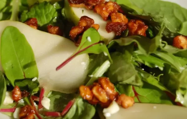 Delicious Roquefort Pear Salad Recipe