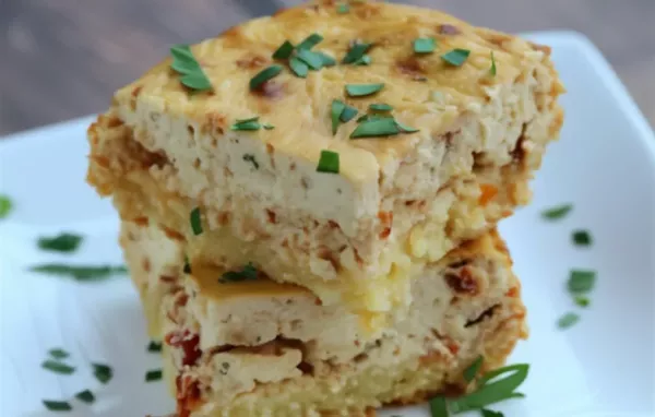 Delicious savory cheesecake with sun-dried tomatoes