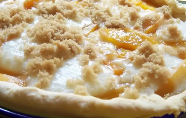 Delicious Sour Cream Peach Pie Recipe