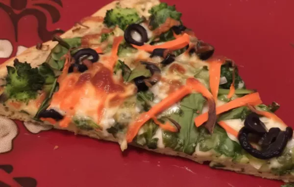 Delicious Veggie Ranch Pizza Recipe