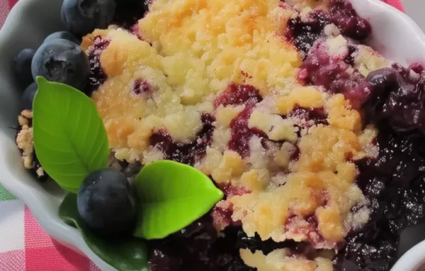 Delicious Warm Blueberry Cobbler Recipe