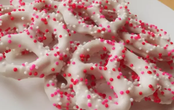 Delicious White Chocolate Covered Pretzels Recipe