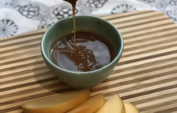 Easy 3-Ingredient Vegan Caramel Sauce