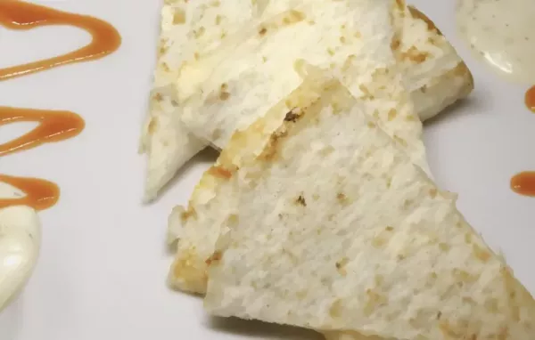 Easy Buffalo Chicken Quesadilla